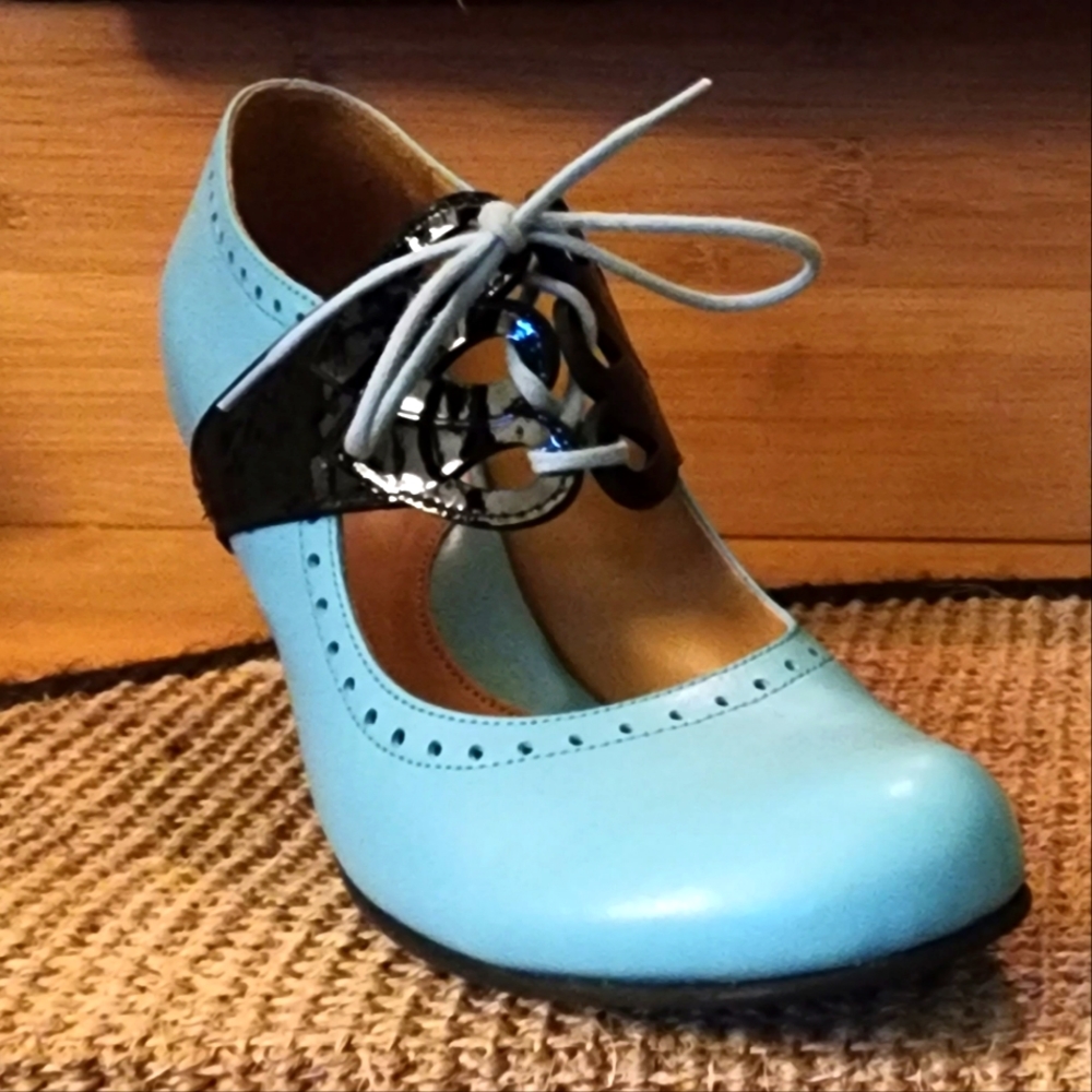 John Fluevog - Mary Jane shoes size 9